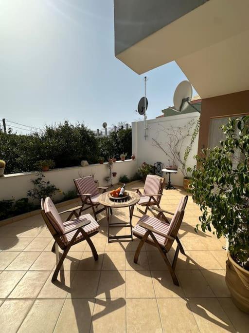 City Center Apartment Sisam Dış mekan fotoğraf